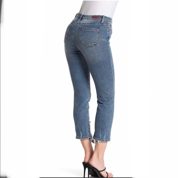 BlankNYC Denim deconstructed crop jeans NEW - Picture 2 of 5